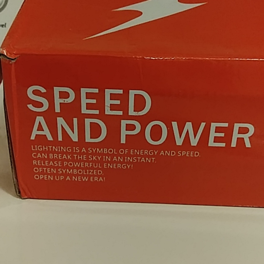 Sneakers - Picture 4 of 4
